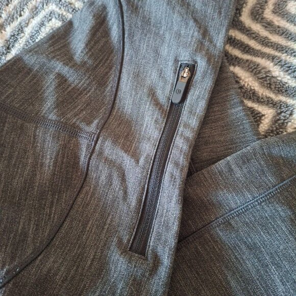 Lululemon Speed Up Tight  Full‑On Luxtreme 28″ Sz 8 - Picture 5 of 9